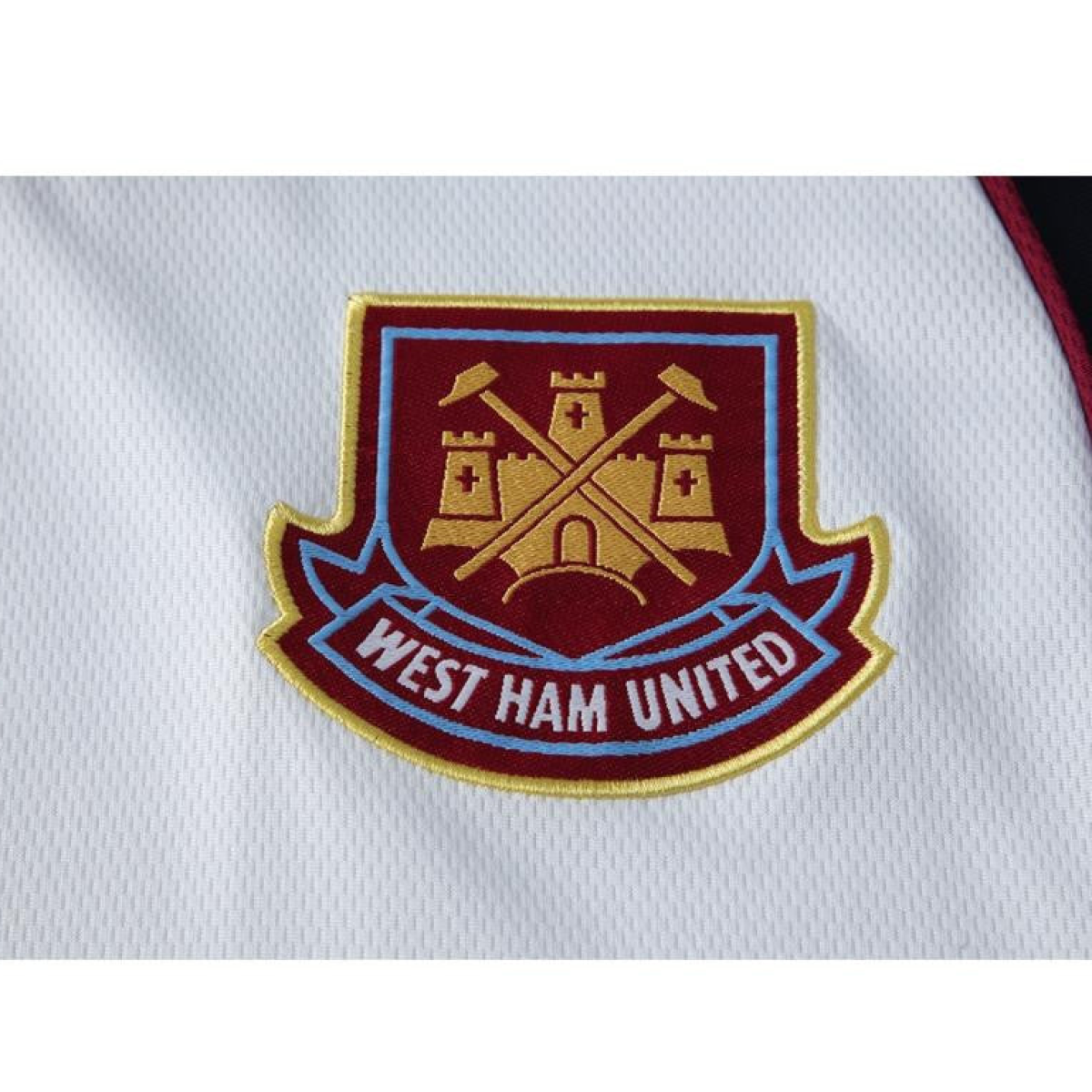 Retro 99/01West Ham United Away Jersey