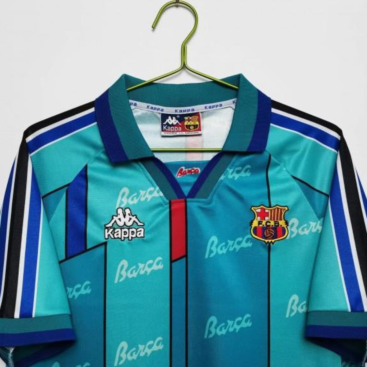 Retro 95/97 Barcelona Away Jersey