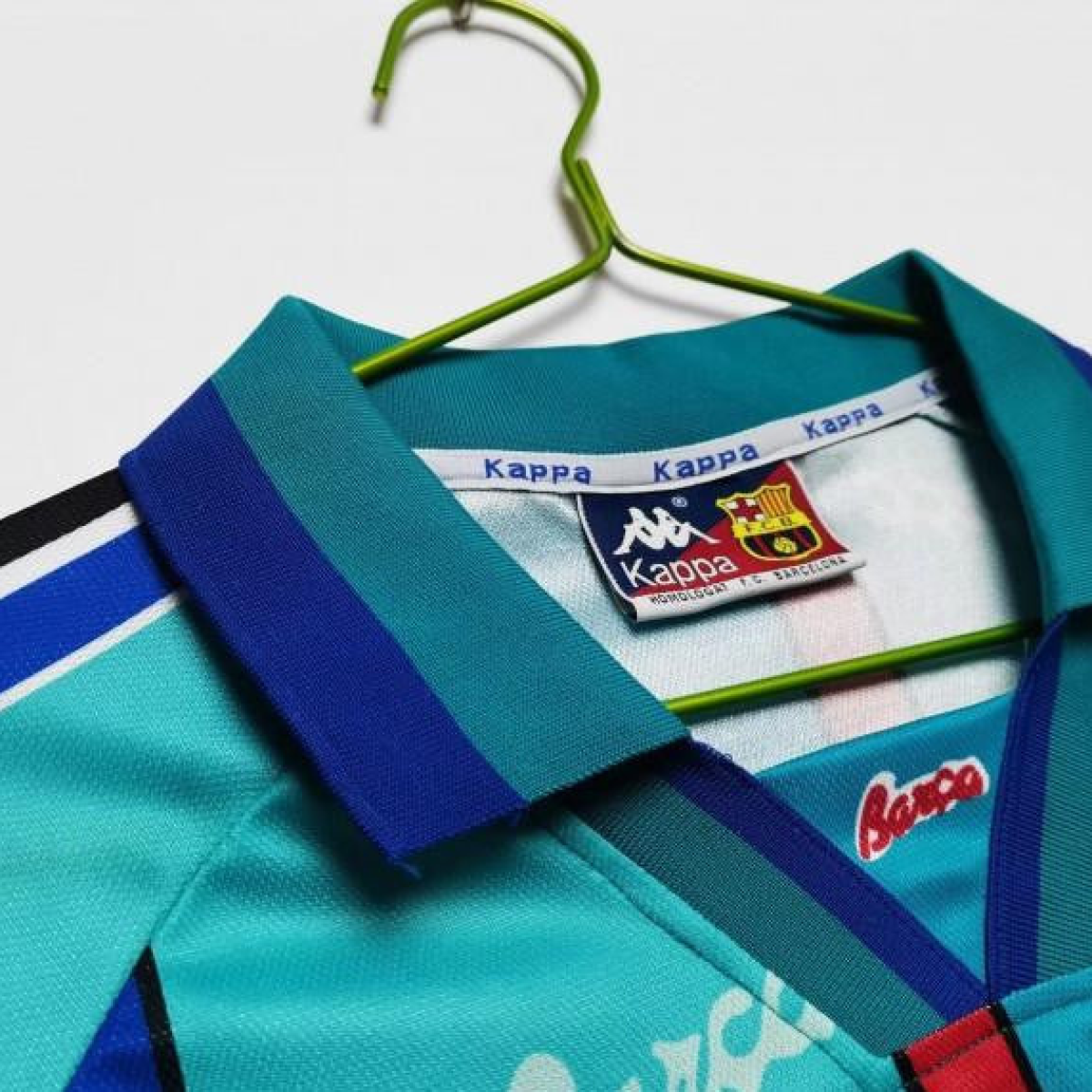 Retro 95/97 Barcelona Away Jersey