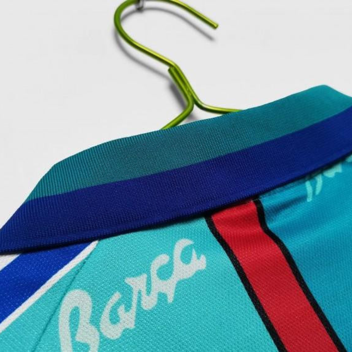 Retro 95/97 Barcelona Away Jersey
