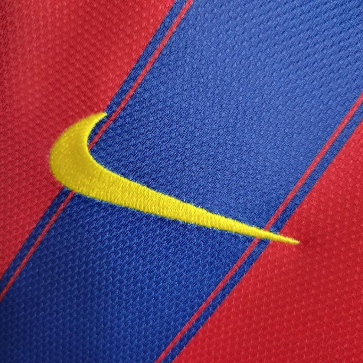 Retro 09-10 Barcelona Home Soccer Jersey