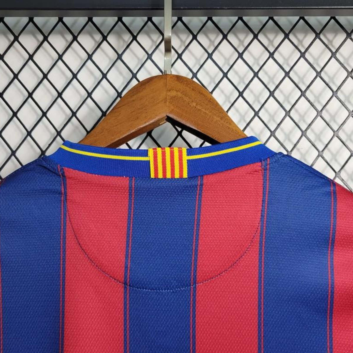 Retro 09-10 Barcelona Home Soccer Jersey