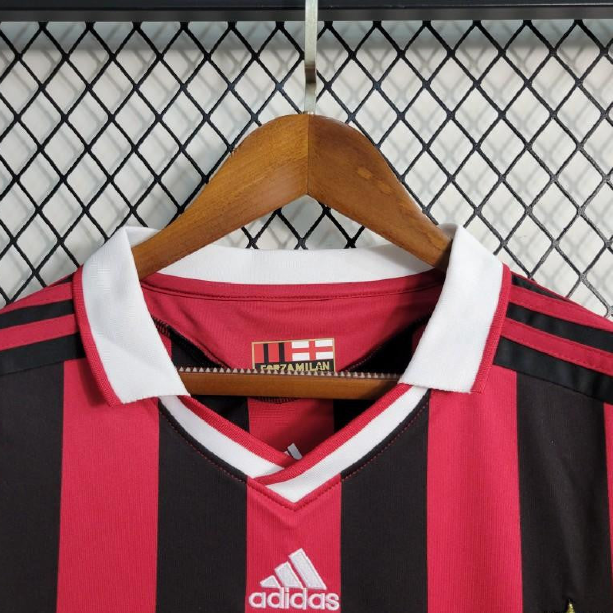 Retro 2009-10 AC Milan Home Jersey