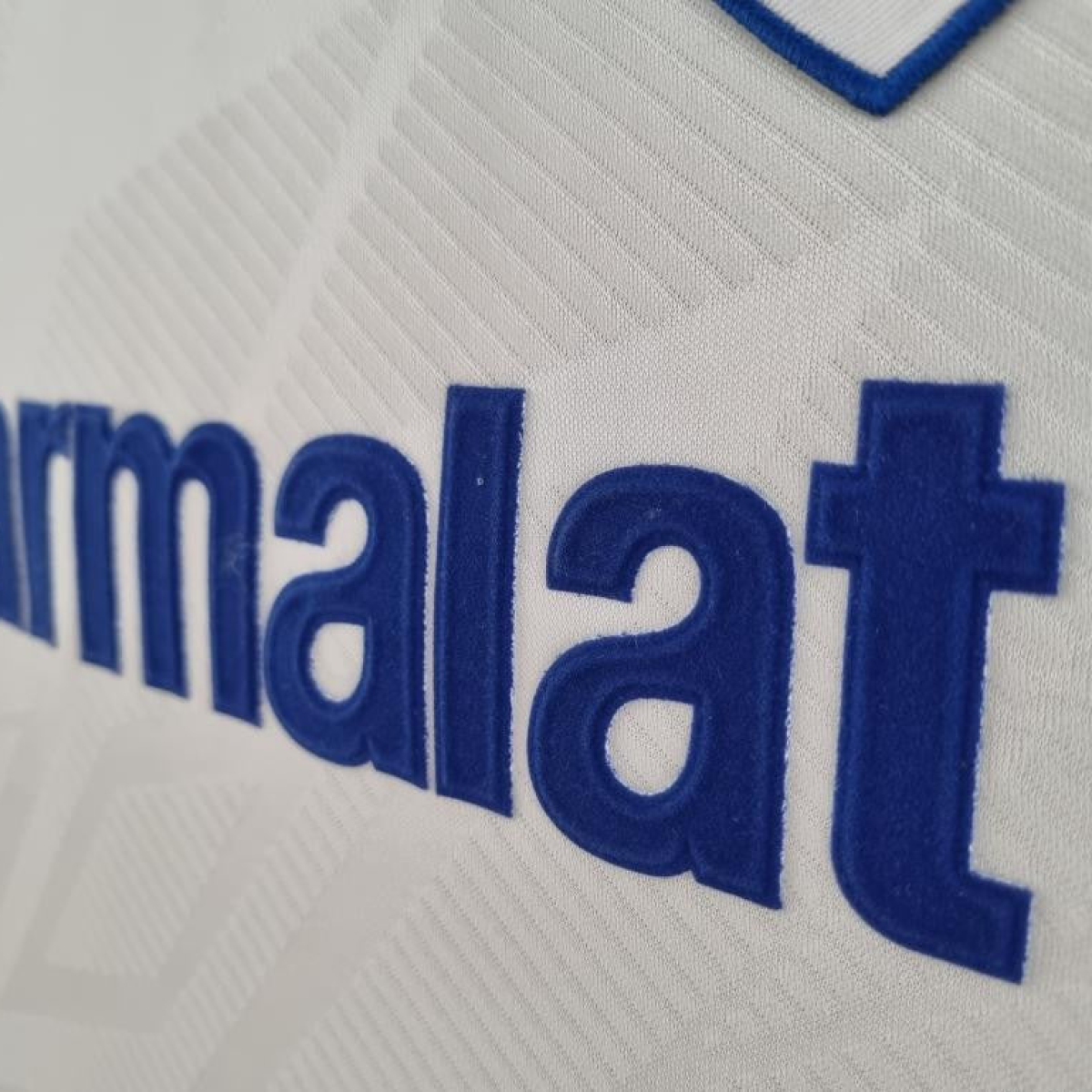 Retro Parma 93/95 Away Soccer Jersey