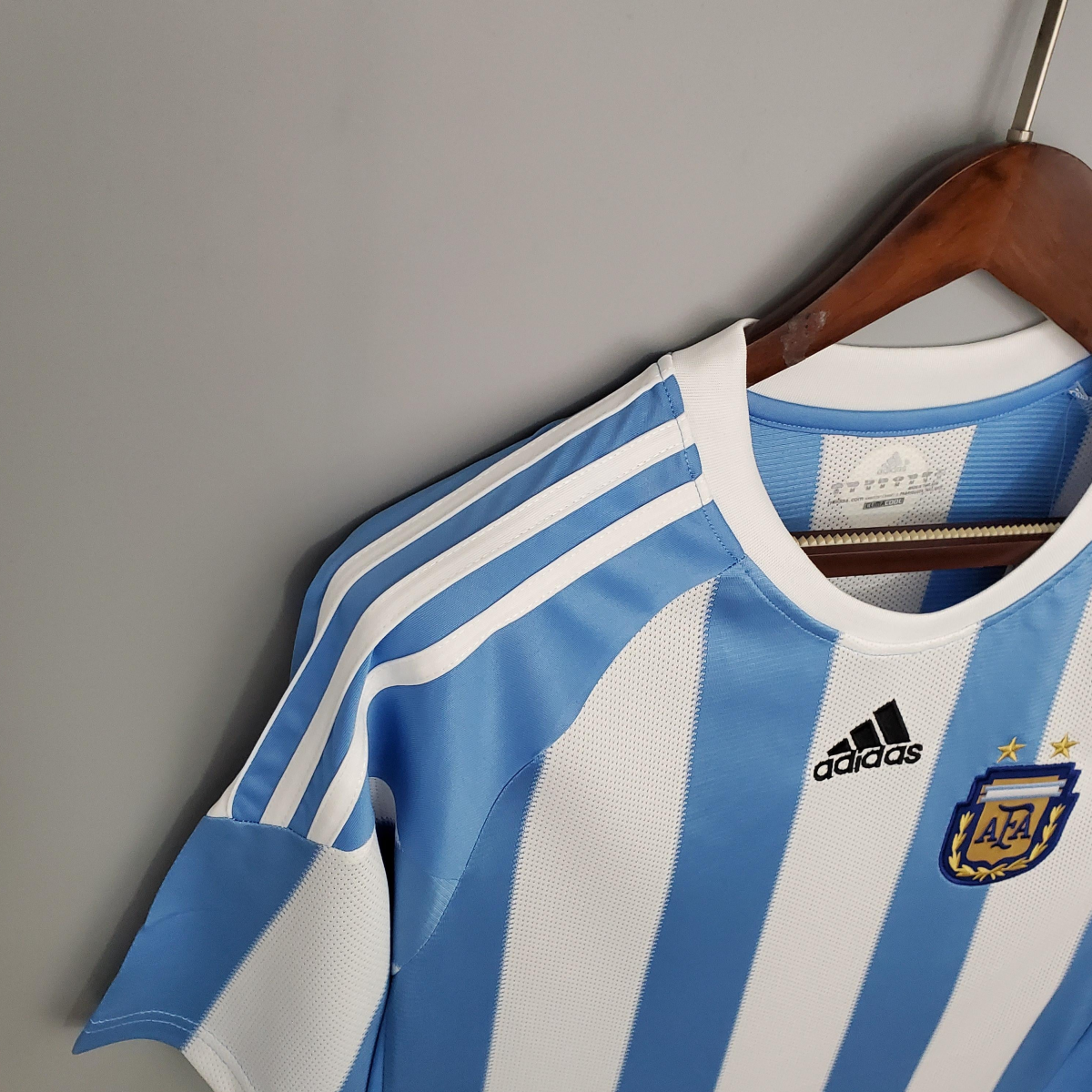 Retro 2010 Argentina home Soccer Jersey