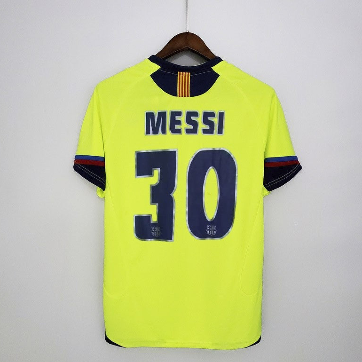 Retro Barcelona 05/06 away Soccer Jersey