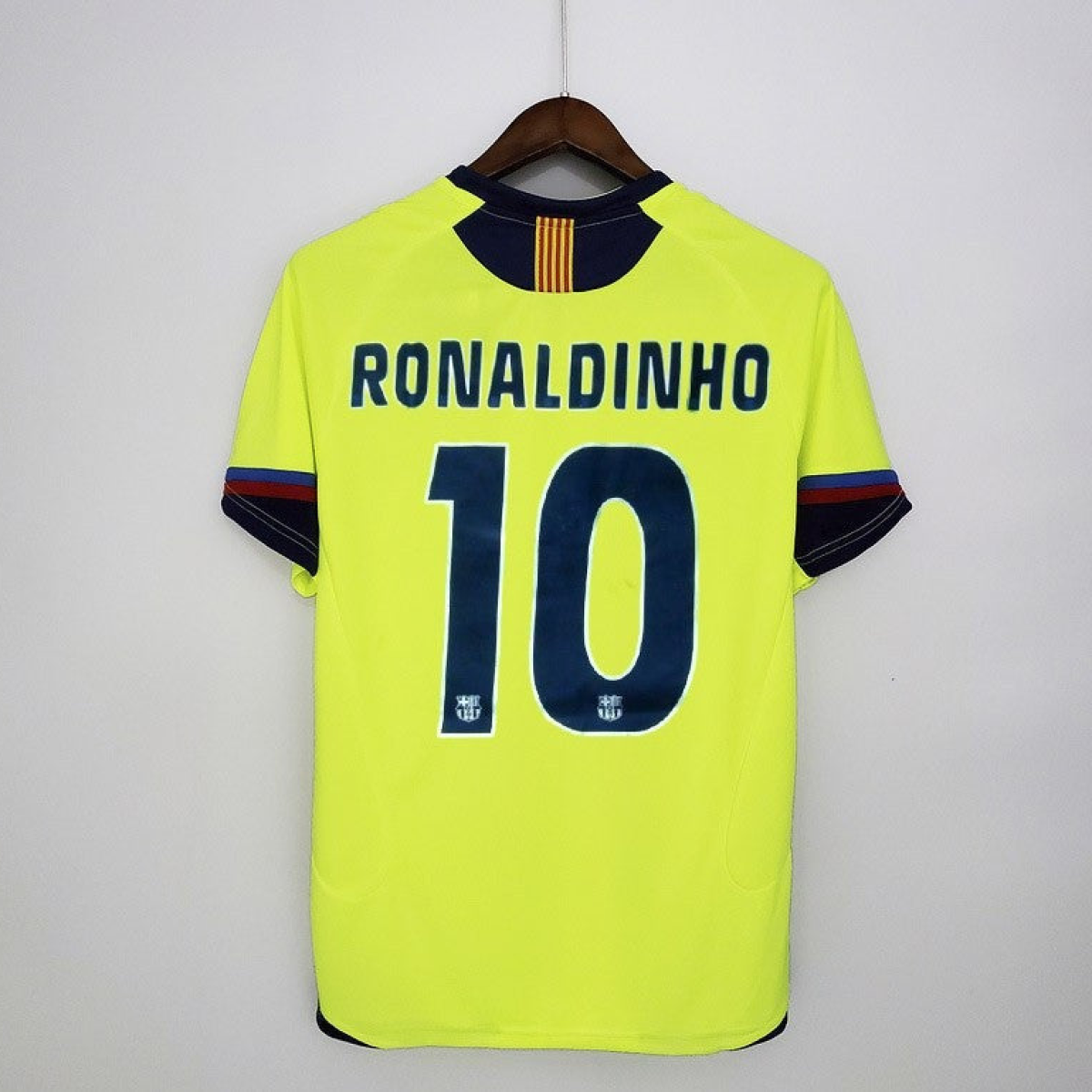 Retro Barcelona 05/06 away Soccer Jersey