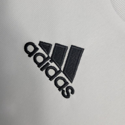 Retro 09/10 Real Madrid Home Jersey