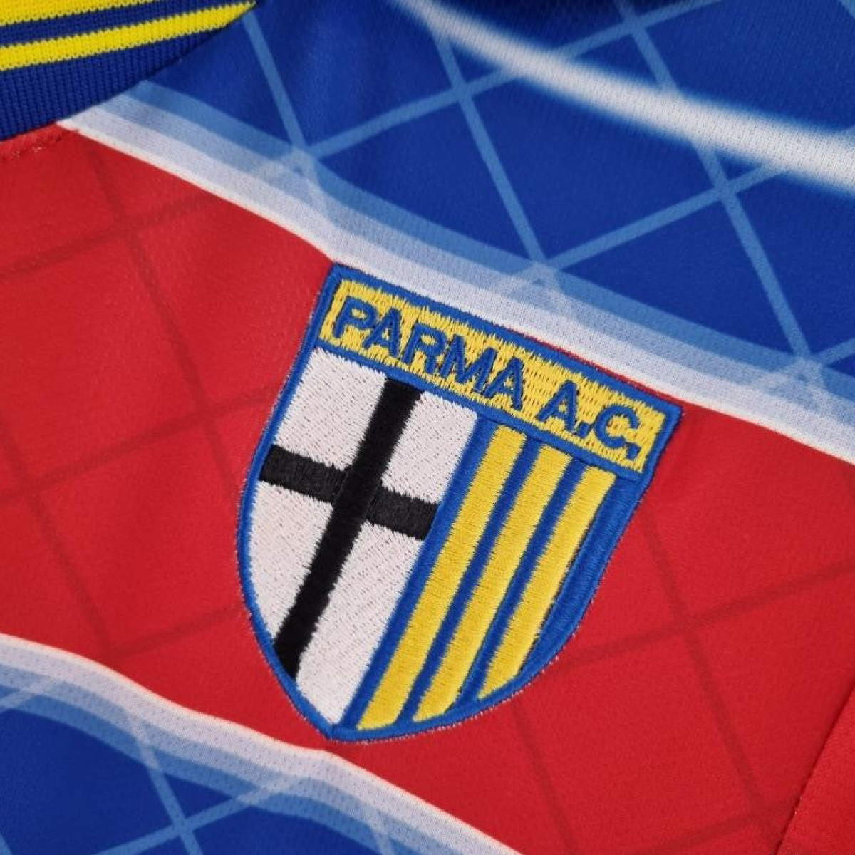 Retro Parma 98/99 Away Soccer Jersey